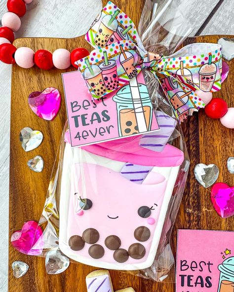 Boba Gift Ideas, Boba Tea Party Favors, Bubble Tea Party Favors, Boba Tea Birthday Party, Boba Things, Boba Partea, Boba Store, Boba Party, Kawaii Birthday