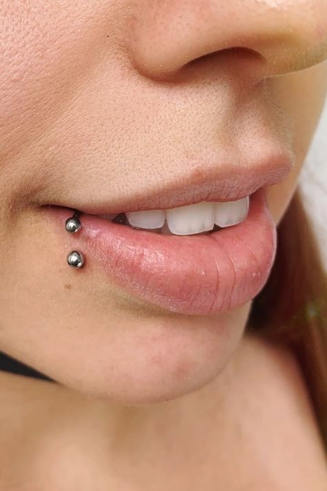 Side Lip Piercing, Lip Ring Piercing, Lip Piercing Ring, Ring Piercing, Airbrush App, Lip Ring, Lip Piercing, Image Editing, Fashion Inspiration