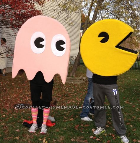 Pac Man Halloween Costume, Pac Man Costume, Ghost Costume Kids, Homemade Costume Ideas, Beetlejuice Costume, Fun Costumes, Duo Costumes, Homemade Costume, Costume Works