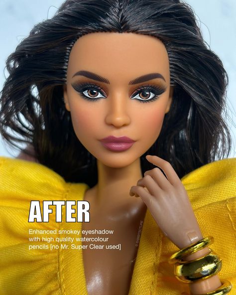 💛 Who’s She⁉️ • Meet Charvi, aka Diwali Barbie! ✨ SAVE FOR LATER - LOTS of tips/info 🙌🏽 ✨ #barbitecturetips ▹ Pls swipe 📸 #behindthescenes views Joining @thedollhouzz #thedollhousemakeovermondays - late! 😅🤩 Here’s what I did for Charvi’s mini makeover: ▲ Rebodied: she’s rocking a Soccer Player FCX82 Made to Move body ▲ Restyled: hair [boiling hot water, wide tooth brush, comb (optional), human hair gel (😅) & finger styling] ▲ Removed: bindi [used 100% acetone & cotton bud/Q-tip - Charv... Loose Curls Long Hair, Barbie Signature Looks, Barbie Repaint, Hair Sponge, Diamond Face Hairstyle, Doll Making Ideas, Barbie Ponytail, Loose Curls Hairstyles, Barbie Hairstyle