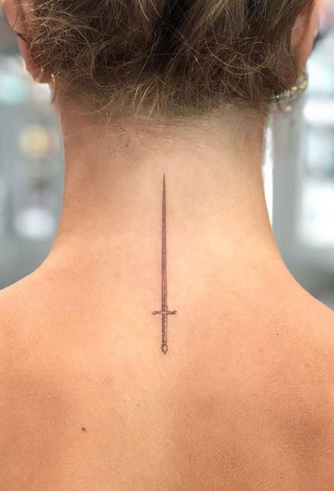 71 Wonderful Back Tattoo Ideas for Men & Women - Page 21 of 71 - Lily Fashion Style Places For Tattoos, Tato Minimal, Girl Back Tattoos, Back Of Neck Tattoo, 4 Tattoo, Dagger Tattoo, Discreet Tattoos, Dainty Tattoos, Spine Tattoos