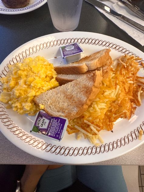 #food #wafflehouse Aesthetic Hospital, Hospital Cafeteria, Hospital Food, Stem Club, Cafeteria Food, Waffle House, Grape Jelly, Jelly, Grapes