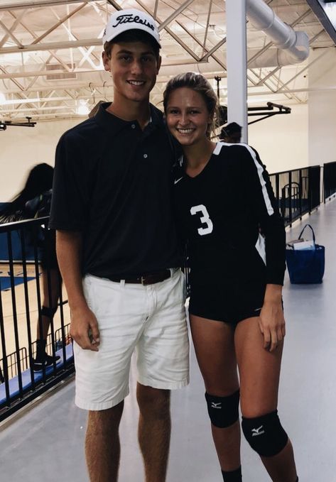 Volleyball Couple Goals, School Couple, Volleyball Outfit, Excited For Summer, Insta Goals, Boo Thang, Kids In Love, Sports Couples, Volleyball Shirts