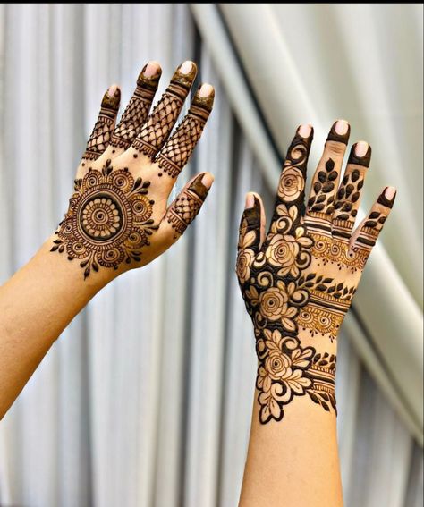 Mehendi Designs Backside, Mehandi Designs New Style, Backside Mehandi Design, Mhendi Design Backside, Classic Mehendi Designs, Simple Design Mehendi, Mehndi Designs Hand Back Side, Backside Mehendi Design, Mehdi Degine Simple