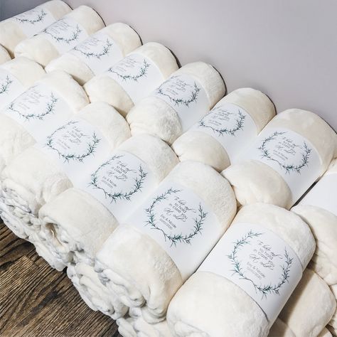 Ivory Plush Fleece Blanket Wedding Favor Wedding Gifts For Guests Fall, Wedding Blankets For Guests, Wedding Extras Touches, Blanket Wedding Favors, Useful Wedding Favors For Guests, Blankets For Wedding, Wedding Lakeside, Blanket Wedding, Wedding Reception Guest