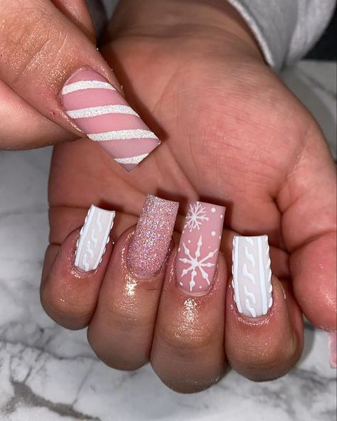 It can be anything, as long as it's holiday-themed! Short White Christmas Acrylic Nails, Simple Christmas Nail Designs Square, Christmas Themed Nails Short, Simple Cute Winter Nails, Christmas Themed French Tip Nails, Short Pink Christmas Nails Acrylic, Winter Nails Short Coffin, Christmas Nail Inspo Square, Winter Nail Sets Acrylic