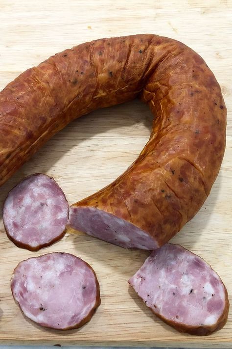 This is a great sausage made from wild boar, pork belly (bacon) and beef. Although boar is a wild pig, nevertheless its meat is much leaner and will benefit from some pork fat. Pork Belly Bacon, Wild Boar Recipes, Boudin Sausage, Cured Meat Recipes, Sausage Making Recipes, Homemade Sausage Recipes, Sausage Seasoning, Wild Pig, Meat Steak