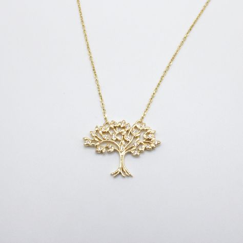 14k Gold Tree Of Life Cz Leaves Necklace -14k Gold -Tree Of Life Pendant -Cubic Zirconia Leaves -Length: 17” To 18” (Adjustable) Experience The Beauty Of Nature With Our 14k Gold Tree Of Life Cz Leaves Necklace. Crafted From The Finest 14k Gold, This Necklace Features Delicately Detailed Leaves Encrusted With Sparkling Cz Stones That Represent The Growth And Interconnectedness Of All Living Things. Elevate Your Style With This Exquisite Piece. Gold Tree Of Life, Leaves Necklace, Lapis Pendant, Open Heart Necklace, Malachite Necklace, Bff Necklaces, Beaded Tassel Necklace, Artisan Necklace, Witch Jewelry