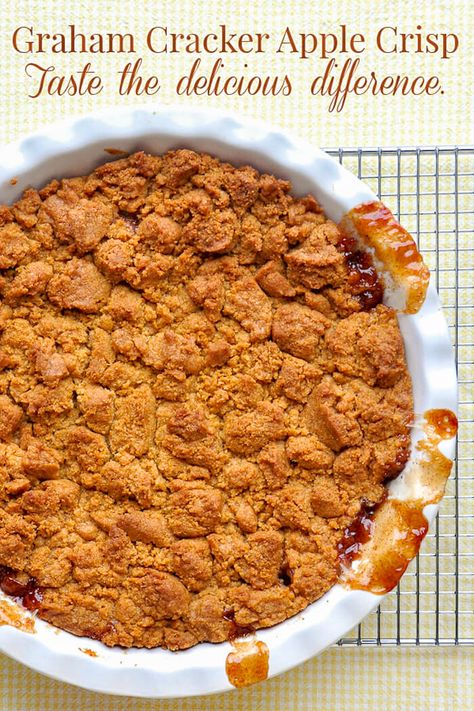 The Best Apple Crisp, Best Apple Desserts, Crisp Recipes, Best Apple Crisp Recipe, Graham Flour, Crumb Recipe, Graham Cracker Recipes, Best Apple Crisp, Cracker Toppings