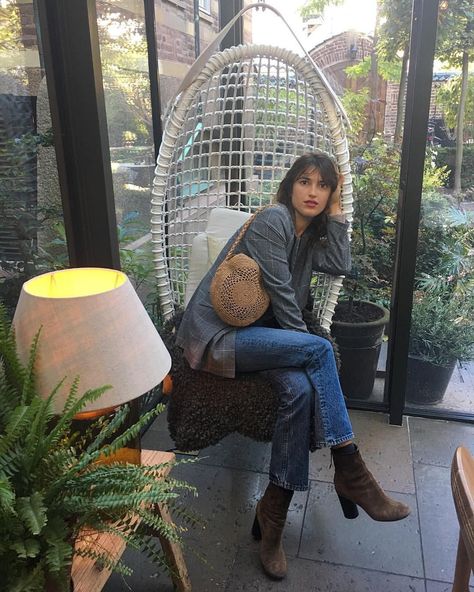 Jeanne Damas Style, Juergen Teller, Boots Outfit Ankle, French Girl Chic, Parisian Chic Style, Giovanna Battaglia, Quoi Porter, Jeanne Damas, French Girl Style