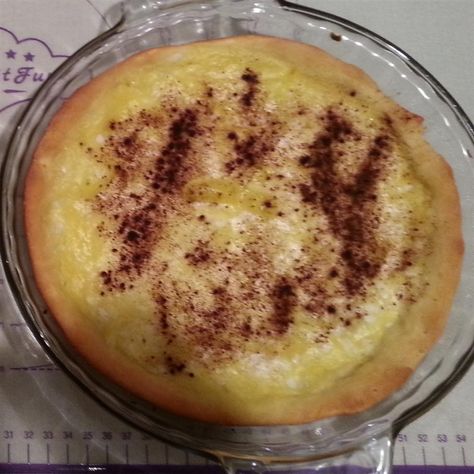 German-Russian Custard Kuchen Egg Custard Pie, German Food Authentic, German Baking, Canned Fruits, Baking Desserts, Egg Custard, Custard Cake, Custard Filling, Custard Pie