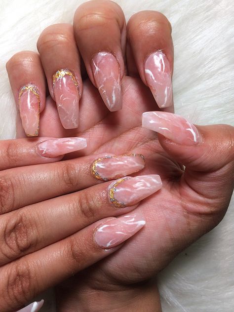 Rose quartz marble nails #rosequartz #marblenails Rose Quartz Nails, Nails Rose, Quartz Nails, Quartz Marble, Marble Nail Designs, About Rose, Quartz Nail, Nail Idea, Nail Essentials