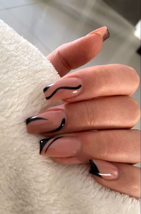 Bailarina Nails Design, Ballerina Nails Black, Nude Nails With Black Design, Nail Art Modern, Subtle Nails, Model Nails, Badass Aesthetic, Summery Nails, Long Acrylic Nails Coffin