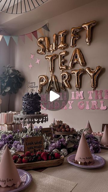 F A R E E S A on Instagram: "Ayla turns 6 with her SWIFT-TEA PARTY 🎈🎂

#taylorswift #taylorswiftbirthday #swiftie #swiftieforlife #swiftiebirthday #ottawakids #teapartytheme #taylorswiftparty" Taylor Swift Tea Party, Swiftie Birthday Party, Taylor Swift Party Ideas, Swiftie Party, Taylor Swift Birthday Party Ideas, Swift Party, Listening Party, Taylor Swift Party, Taylor Swift Birthday