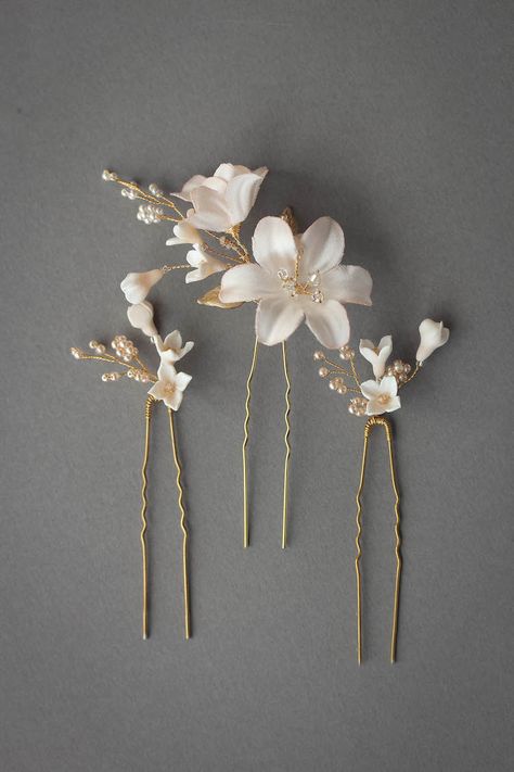 Freesia Flower, Wedding Headpieces, Floral Hair Pins, Blush Bridal, Bridal Hair Flowers, Wedding Hair Pins, Flower Hair Pin, Bridal Hair Pins, Bridal Look