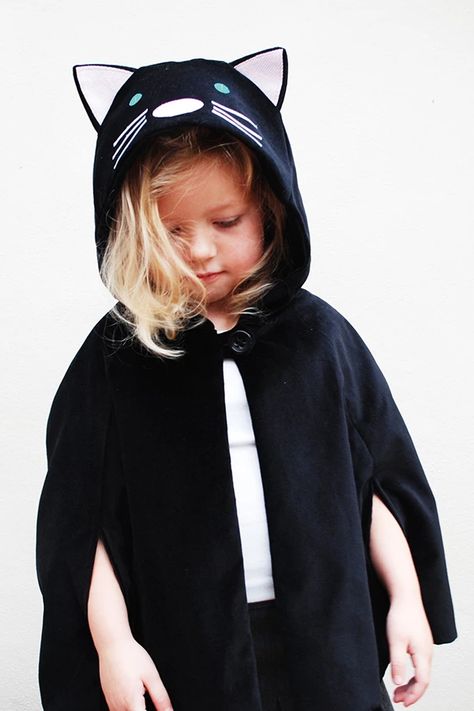 Cat Costume Kids, Cat Costume Diy, Black Cat Costumes, Halloween Costumes To Make, Cape Costume, Great Halloween Costumes, Hoodie Costume, Diy Halloween Costumes For Kids, Costume Tutorial