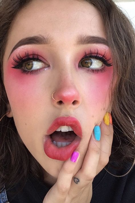 Nina Demont 1 Blush On Nose, Nose Aesthetic, Pink Eye Makeup Looks, Nose Makeup, Pink Eye Makeup, Pink Eye, Alternative Makeup, Edgy Makeup, Cute Makeup Looks