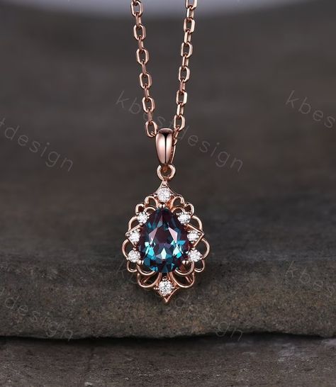 Vintage 1.5CT Alexandrite Necklace, Rose Gold Pear Cut Alexandrite Pendant, June Birthstone Jewelry, Unique Art Deco Bridal Promise Gift - Etsy Teal Rings, Alexandrite Necklace, Unique Jewelry Vintage, Alexandrite Jewelry, Fancy Jewelry Necklace, Ring Jewellery Design, Vintage Pendant Necklace, Pretty Jewelry Necklaces, Preppy Jewelry