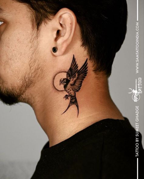 Neck Tattoos For Men Black, Owl Neck Tattoo, Simple Neck Tattoos, Bird Tattoo Neck, Neck Tattoos For Men, Front Neck Tattoo, Swallow Bird Tattoos, Herren Hand Tattoos, Neck Tattoo Ideas