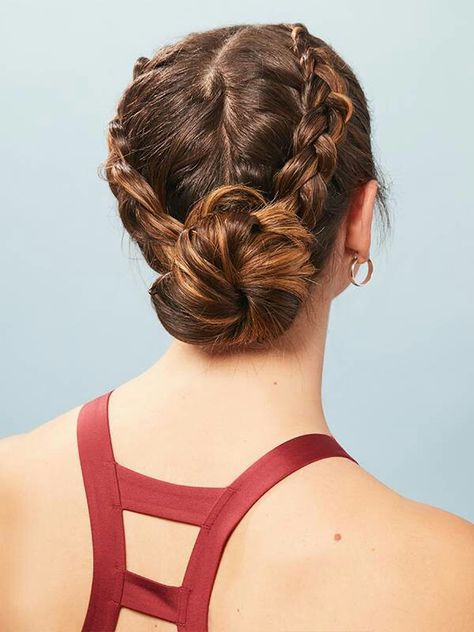 Clinical Hairstyles, Figure Skating Hair, Active Hairstyles, Yoga Hairstyle, Lover Makeup, Quick Braids, Dunner Wordend Haar, Competition Hair, Yoga Hair