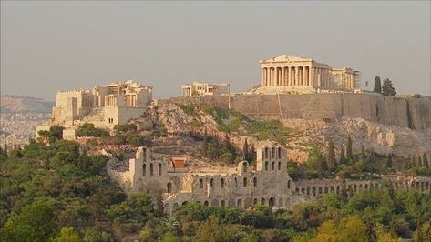 Athens Greece Wallpaper, Grecia Aesthetic, Odyssey Aesthetic, Ancient Greece Architecture, Temple Of Hephaestus, Greek Cities, Ancient Greece Aesthetic, Greece Wallpaper, Greece Architecture