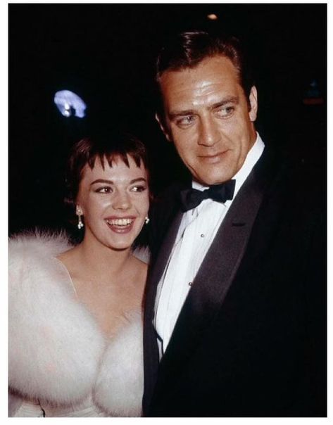 𝔻𝕖𝕓𝕠𝕣𝕒𝕙 🥃🖊️ on X: "@classic_film Natalie Wood and Raymond Burr made an interesting/odd film noir called, A CRY in the NIGHT and remained friends until she died. He always spoke very fondly of her. #DecemBurr https://t.co/DjFbXCkSfZ" / X Mason Raymond, Perry Mason Tv Series, Raymond Burr, Perry Mason, Natalie Wood, Classic Films, Photo Collection, Tv Series, Actors