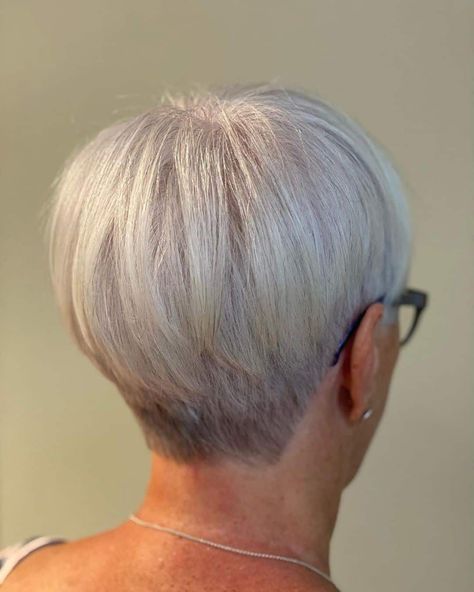 Short Neck Haircut, Saved Haircuts, Gray Hair Ideas, Short Stacked Wedge Haircut, Short Wedge Hairstyles, Short Hairstyles Women, Gray Pixie, Short Stacked Hair, Short Bob Pixie