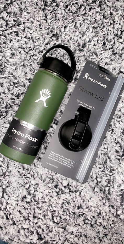 Army green hydro, HydroFlask Aquaflask Tumblr, Stickered Hydroflasks, Green Hydroflask, Hydroflask Aesthetic, Hydro Flask Bottle, Polymer Clay Halloween, Trendy Water Bottles, Bottle Design Packaging, Water Aesthetic