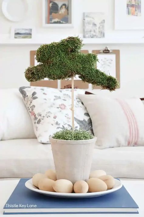 How To Make A Bunny Topiary - See how easy it is to make a bunny topiary using cardboard, sheet moss and a few simple few craft supplies. Bunny Topiary For Spring Decor. Shaped Boxwood, Bunny Topiary, Sheet Moss, Boxwood Topiary, Spring Desserts, Peter Cottontail, Spring Decorating, Easter Crafts Diy, Spring Party