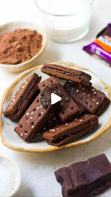 Eggless Biscuits, Bourbon Biscuits, Chocolate Biscuits, Biscuit Dough, Icing Sugar, Chocolate Cream, Biscuit Recipe, Wheat Flour, Condensed Milk