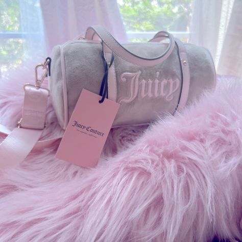 Super Cute Velour Style Mini Barrel In A Cafe/Powder Blush Color With Light Pink Jc Strap. Cute Cheap Purses, Liquor Bags, Rich Manifestation, Juicy Culture, Girly Products, Pink Everything, Pink Products, Juicy Couture Bracelet, Mushroom Jewelry