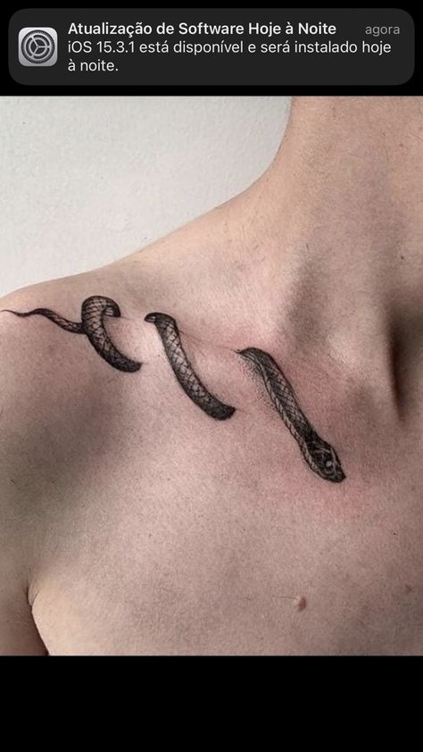 Tattoo Designs Men Collar Bone, Guys Collar Bone, Snake On Collar Bone Tattoo, Colar Bone Tattoo Men, Tattoo For Men Ideas, Tattoo Collar Bone, Collar Bone Tattoos, Collar Bone Tattoo For Men, Bone Tattoo