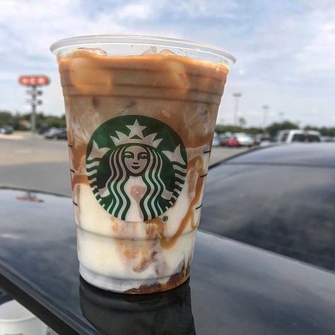 If You Aren't Following 'The Macro Barista' On Instagram, You're Missing Out On Starbucks Secrets You Didn't Even Know You Needed To Know Macro Barista, Cinnamon Dolce Syrup, Ice Caramel Macchiato, Orange Sweet Potatoes, Healthy Starbucks Drinks, Healthy Starbucks, Cinnamon Dolce, How To Order Starbucks, Starbucks Drinks Recipes