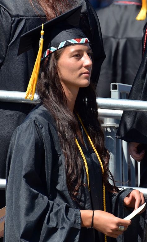 graduation cap headband head band idea Head Band Graduation Cap, Graduation Cap Headband, Indigenous Graduation, Native American Cap And Gown, Native American Graduation Cap, Native Graduation Cap, Beaded Grad Caps Native American, Graduation Cap Beaded, Beaded Graduation Cap