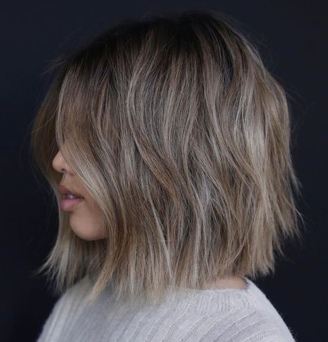 Mushroom Blonde Balayage Hair Color Pale Blonde Hair, Copper Blonde Hair Color, Choppy Bob Haircuts, White Blonde Hair, Layered Bob Haircuts, Beautiful Blonde Hair, Cool Blonde Hair, Choppy Bob Hairstyles, Layered Bob Hairstyles