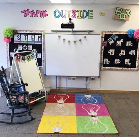 67 Best Classroom Setup Ideas for Back to School - Chaylor & Mads Stem Classroom Setup, Classroom Setup Ideas, Stem Classroom Decor, Free Classroom Printables, Ideas For Back To School, Steam Classroom, Brooke Brown, Stem Classes, Stem Lab