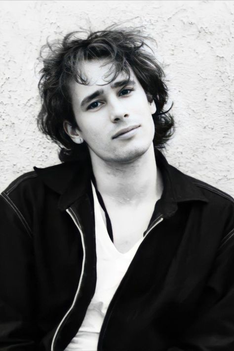 Jeff Buckley Portrait, Jeff Buckley Hair, Jeff Buckley Wallpaper, Jeff Buckley Poster, Jeff Buckley Grace, Jeff Buckley, Sunday Service, Music People, Blogger Girl