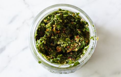 Collard and Pecan Pesto Pecan Pesto, Pesto Sauce Recipe, Collard Greens Recipe, Collard Green, Green Pesto, Pesto Recipe, Collard Greens, Pesto Sauce, Toasted Pecans