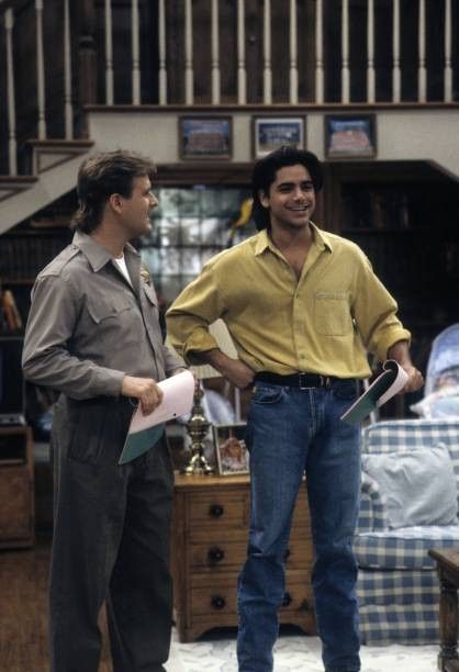 Full House Jesse Full House Outfit, Jessie Katsopolis, Full House Fashion, Full House Outfits, Jesse Katsopolis, Uncle Jesse, Masc Outfits, Fuller House, House Clothes