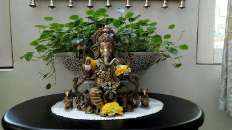 Ganesha table decoration Ganapati Decorations, Puja Table, Lakshmi Pooja, Buddha Home Decor, Pooja Decor, Jai Ganesh, Brass Decoration, Indian Room Decor, Ganapati Decoration