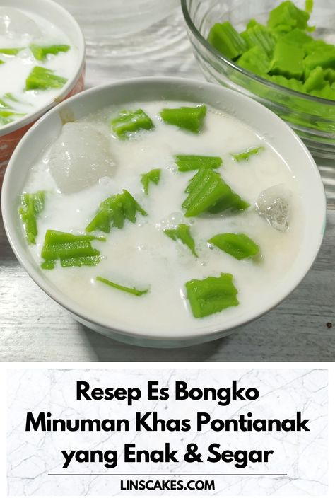 Es bongko ini enak, segar, wangi pandan, dan mengenyangkan. Minuman khas Pontianak ini Cocok untuk takjil buka puasa. Cara membuatnya mudah dan irit bahan. Yuk, cekidot resepnya! #esbongko #es #bongko Takjil Buka Puasa, Buka Puasa, Ramadan Recipes, Indonesian Food, Dessert Drinks, Yummy Cookies, Wonton Soup, Cake Cookies, Feta