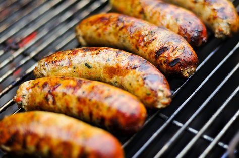 Chicken Sausage with Basil and Tomatoes.... I have the Kitchen Aid part to make sausage I will have to try this. Looks good! Chicken Basil, Sausage Making Recipes, Chicken Sausage Recipes, Home Made Sausage, Homemade Sausage Recipes, Sausage Making, Chicken Entrees, Hot Dog Recipes, Food Matters