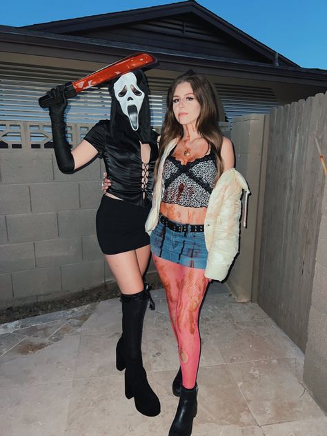 Slasher Victim Halloween Costume, Scream And Victim Costume, Bedazzled Ghostface Costume, Scream Victim Costume, Ghost Face And Victim Costume, Ghost Face And Casey Costume, Ghostface Disfraz Mujer, Ghostface Fantasia, Ghostface Costume Women