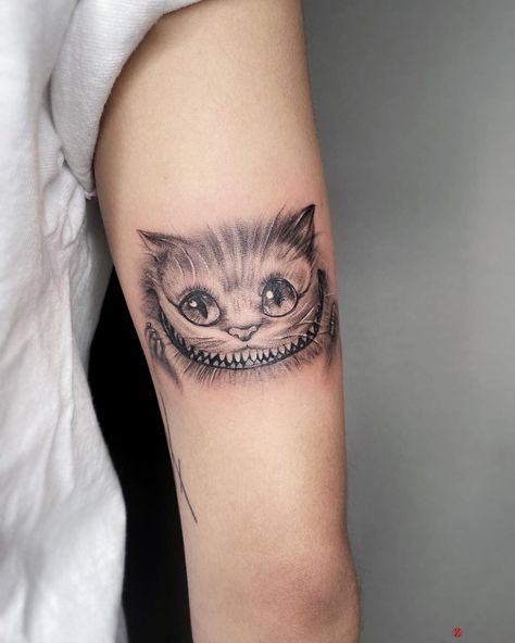 Cheshire Cat Tattoo Stencil, Chesire Cat Tattoos, Chesire Cat Tattoos Simple, Cheshire Cat With Hat Tattoo, Chesire Cat Smile Tattoos, Cheshire Cat Tattoo Black And White, Tattoo Gato, Cheshire Cat Tattoo, Smile Tattoo