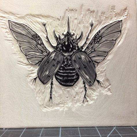 The "Rhinoceros Beetle" block before carving away all of the area around the insect. Rhinoceros Beetle, Linocut Artists, Woodcut Printing, Woodcut Art, Linoleum Print, Lino Art, Insect Print, Stamp Carving, Relief Printing