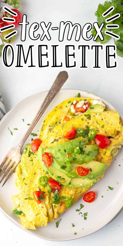 If you are looking for a flavorful low carb omelette to start your day or to make breakfast for dinner you are in luck with this easy Tex-Mex Omelette. Filled with spices, cheese and then topped off with slices of avocado, this easy omelette is perfect. Low Carb Omelette, Vegetable Omelette, Egg Omelette Recipe, Easy Omelette, Omelette Recipes, Ham And Cheese Omelette, Healthy Omelette, Healthiest Breakfast, Omlet Recipes