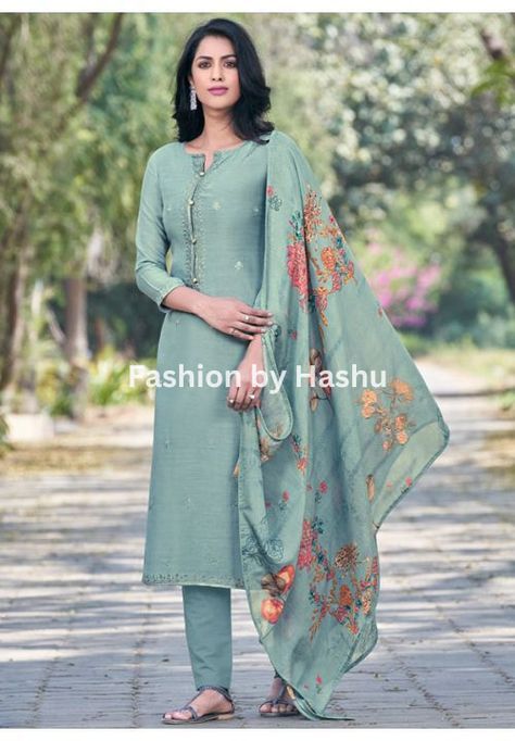 New LAWN Dress and Collection @FASHION BY HASHU Ladies Suit Design, Ladies Suits Indian, Designer Suits For Wedding, Straight Salwar, Velvet Suit Design, Punjabi Suits Designer Boutique, Cotton Pants Women, Long Frock Designs, Lehenga Designs Simple