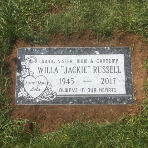 Flat Grave Markers, Flat Headstones, Headstones For Graves, Headstone Ideas, Marker Ideas, Grave Headstones, Granite Headstones, Cemetery Headstones, Grave Marker