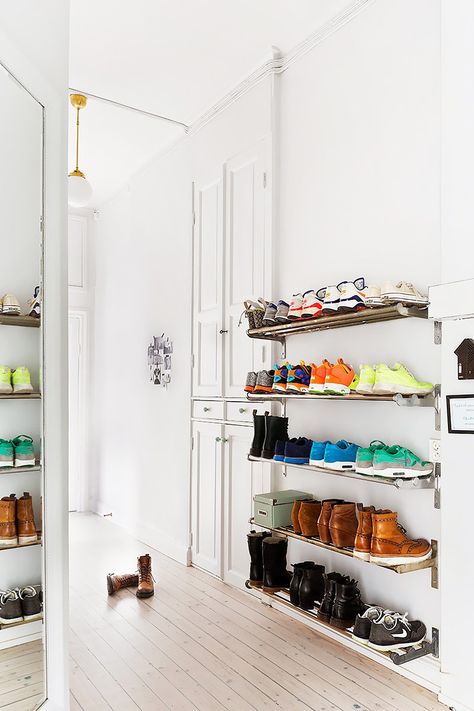 Chic IKEA Organization Hacks That Will Change Your Life via @MyDomaine Ikea Organisation, Ikea Organization Hacks, Closet Ikea, Koti Diy, Shoes Organizer, Ikea Organization, Diy Shoe Rack, Shoe Wall, Entryway Shoe Storage