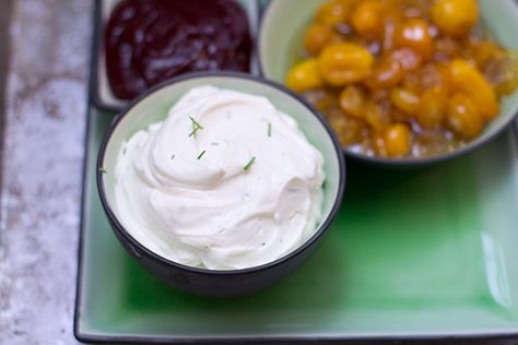 Goat Cheese Mousse, Football Pizza, Heavy Cream Recipes, Cheese Mousse, Holiday Cheese, Crockpot Appetizers, Whipped Goat Cheese, Holiday Appetizers Easy, Vegetable Dip